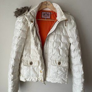 Vintage Couture Medium White Quilted Puffy Jacket with Hood, Orange Inside